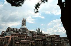 Uitzicht over Siena - klik om te vergroten